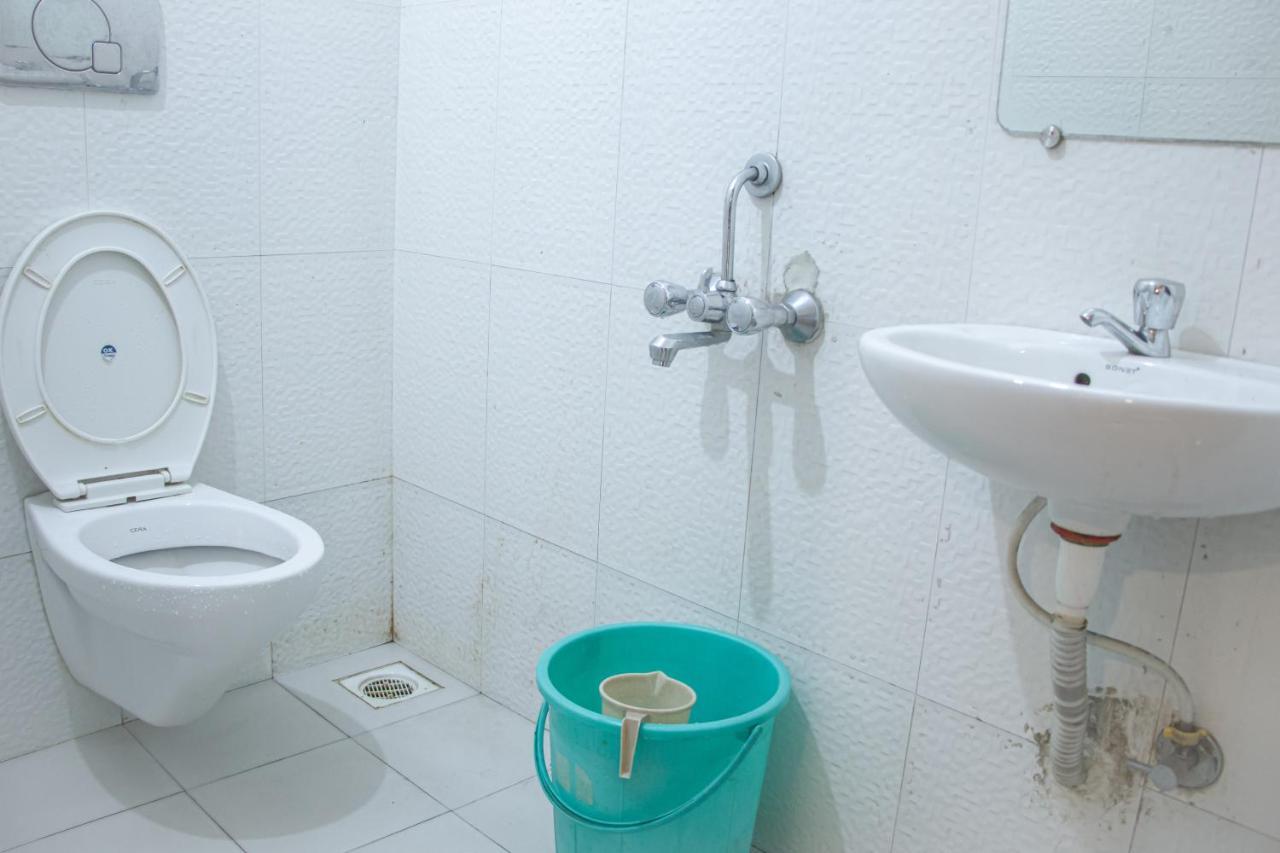 Hotel Mukesh Residency Пуне Екстер'єр фото