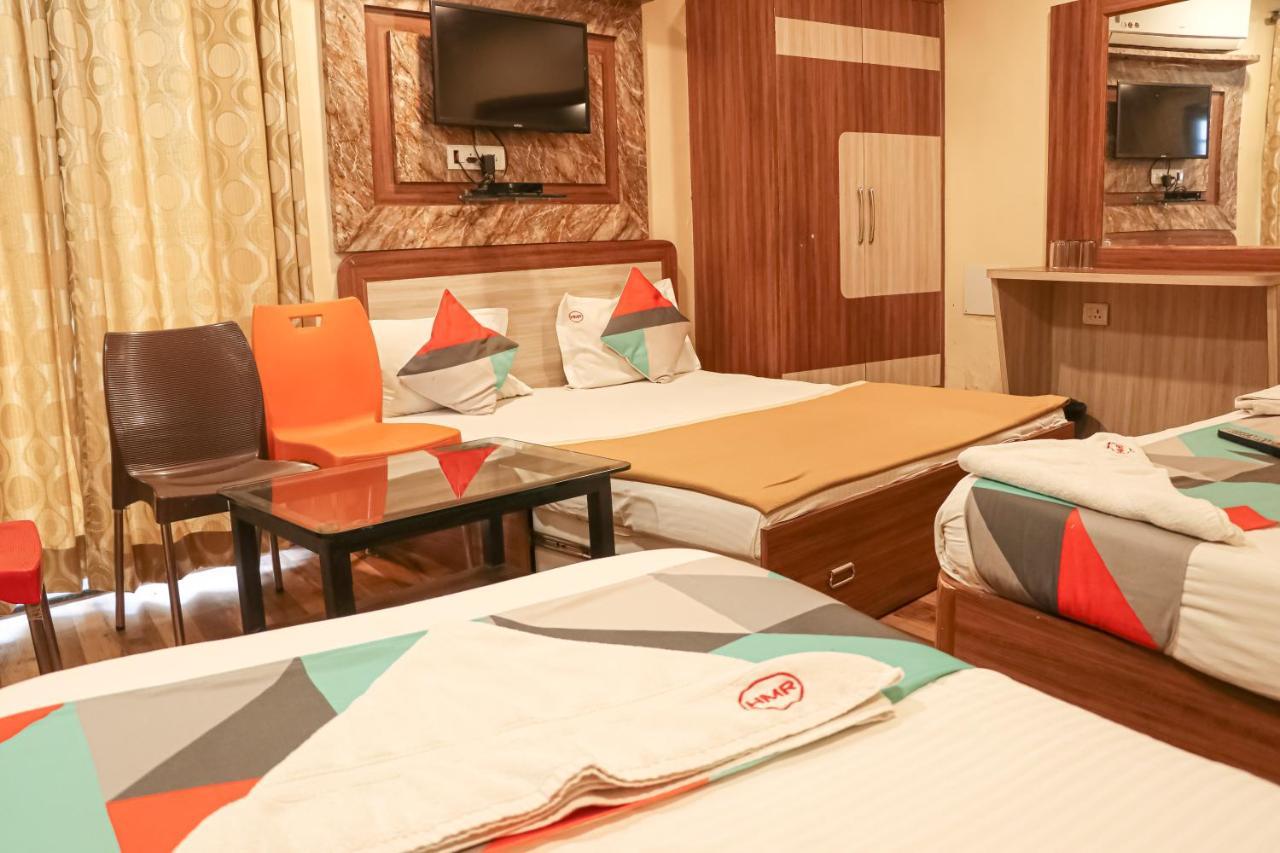 Hotel Mukesh Residency Пуне Екстер'єр фото