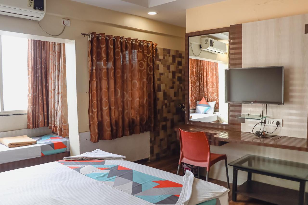 Hotel Mukesh Residency Пуне Екстер'єр фото